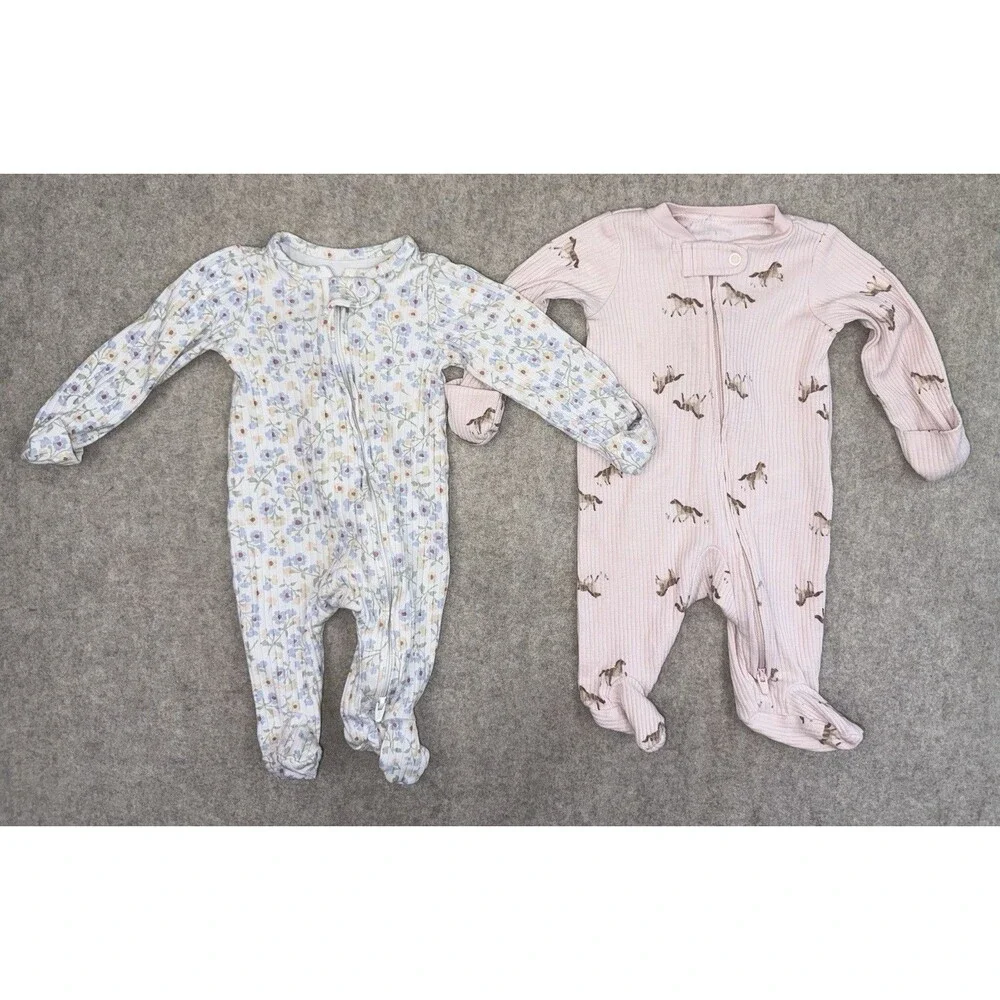 Carters Baby Girl Newborn Set Of 2 Full Zip Sleepers Horse Floral